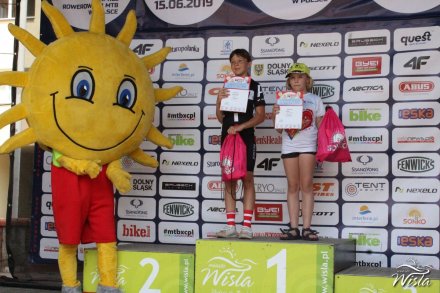 Dekoracja zwycięzców Sonko Bike Maraton