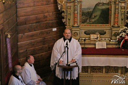 Nabożeństwo w kaplicy na Zadnim Groniu