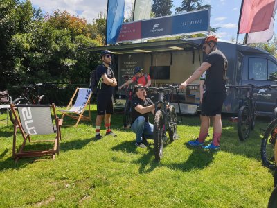 Prezentacja i testy rowerów elektrycznych