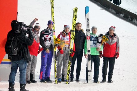 Pamiątkowe zdjęcie z prezydentem Dudą