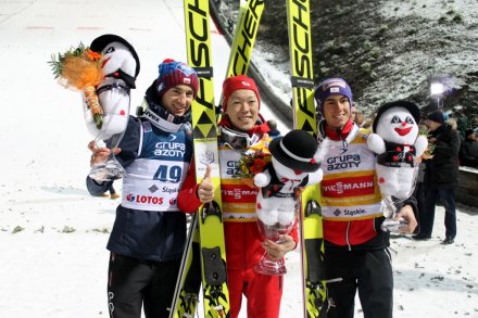 Trójka najlepszych skoczków