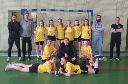 piłka reczna dziewczyny