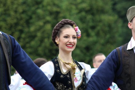 Serbska tancerka