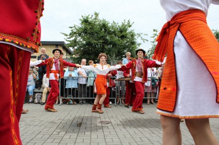 Tańczy zespół Gorgany z Lwowa