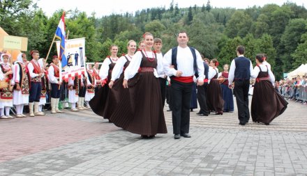 Chorwacki zespół na rynku wiślańskim
