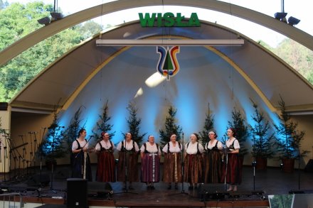 Stejizbianki na scenie amfiteatru