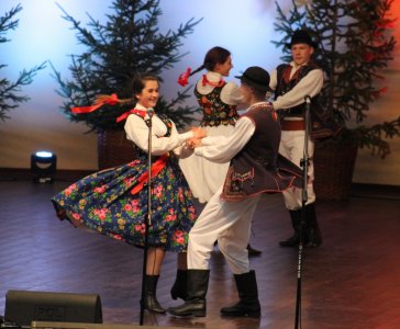 Występ grupy Śwarni Łojce