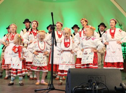 Występ zespołu "Dolina Nowego Sołońca"