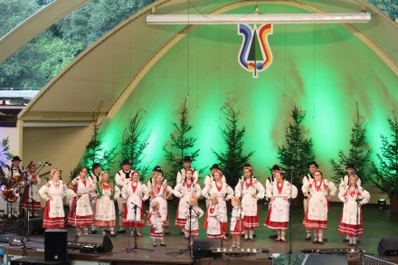 Występ zespołu "Dolina Nowego Sołońca