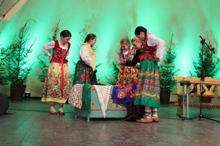 Występ zespołu "Zornica" z Zakopanego