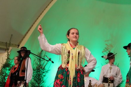 Występ zespołu "Zornica" z Zakopanego