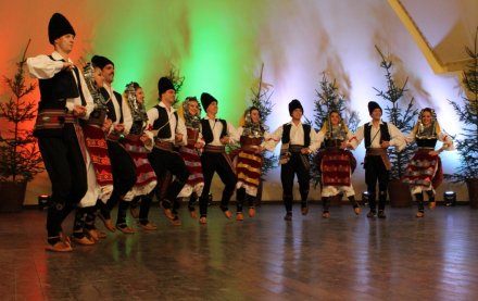 Występ zespołu "Oro" z Serbii