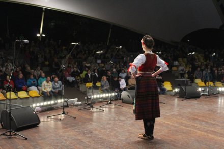 Występ zespołu "Oro" z Serbii