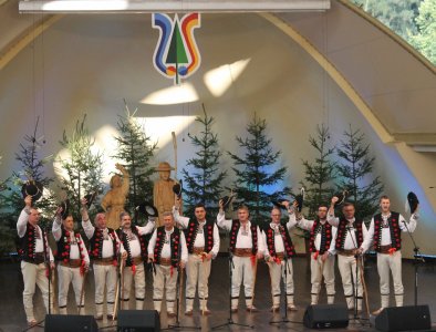 Fragment występu zespołu "Wańcy"