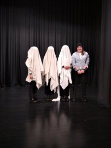 Uczennice w trakcie Wielkiej Improwizacji