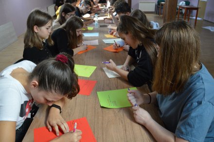 Warsztaty, mające na celu zapoznanie uczestników z podstawowymi pojęciami i nazewnictwem używanym w korporacjach