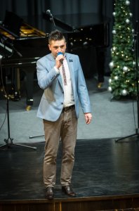 Prowadzący Rafał Cieślar