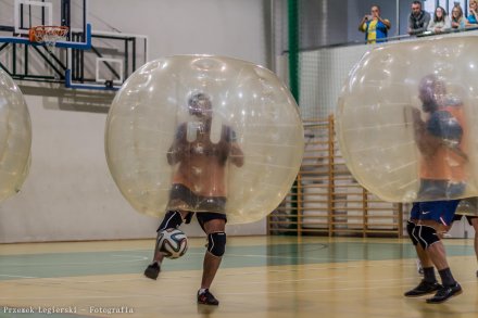 Fragment meczu bubble football