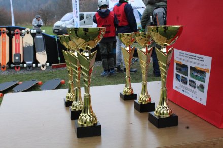 Puchary i nagrody dla zwycięzców