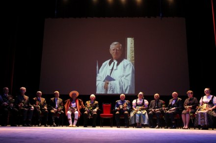 Prezentacja laureata Honorowej Złotej Cieszynianki