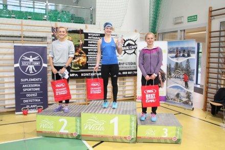 Najlepsze zawodniczki konkurencji cross games na podium