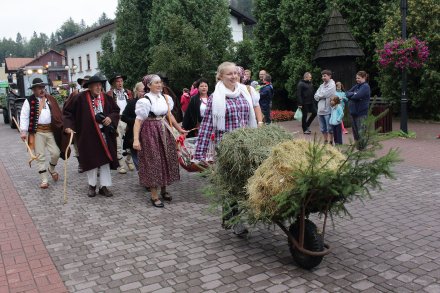 Korowód dożynkowy