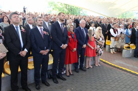 Modlitwa w amfiteatrze