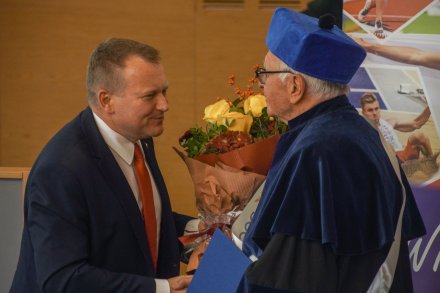 Nadanie Antoniemu Piechniczkowi tytułu doktora honoris causa
