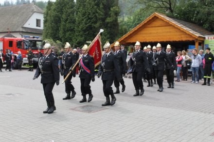 Defilada strażaków