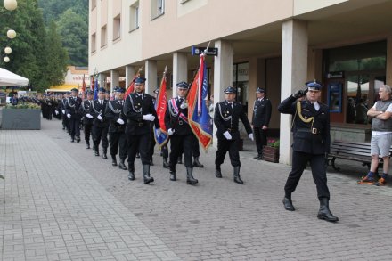 Defilada strażaków