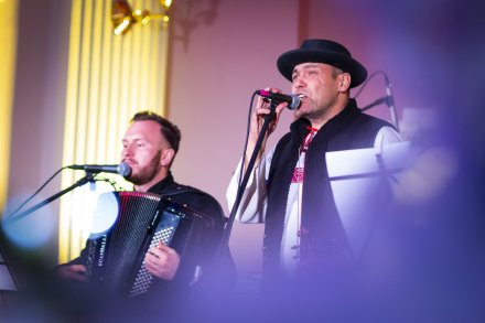 Wieczór kolęd w wykonaniu kapeli góralskiej "Beskidzcy Zbóje"