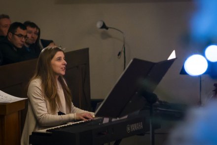 Dyrygent Zespołu "Razem" Małgorzata Rymorz