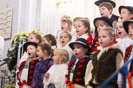 Dzieci z zespołu "Mała Wisła"