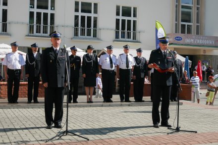 Przemowy na Pl. B. Hoffa  / foto Jozef Poljak