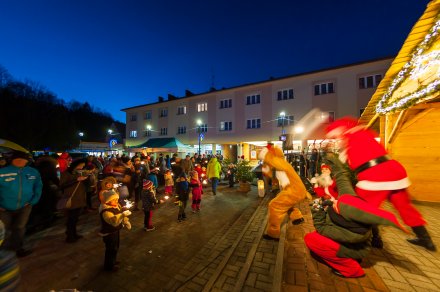 Rozświetlenie choinki na Placu Hoffa