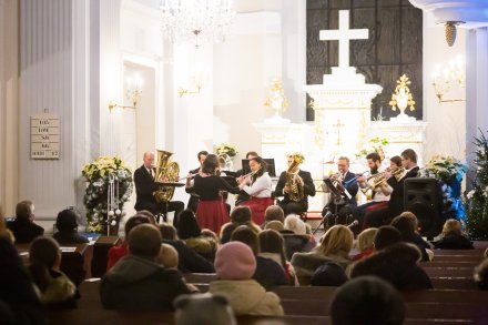 Orkiestra Misyjna z Wisły pod kierunkiem Lidii Barczuk