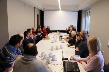 Spotkanie dotyczące regulaminu przewozów konnych w UM Wisła