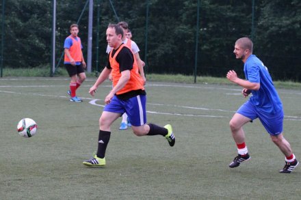 Zbigniew Kuczera wyprowadza atak drużyny z Łabajowa