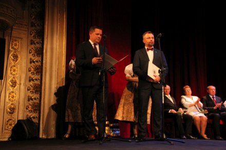 Laur Srebrnej Cieszynianki dla Bronisława Cieślara/fot. ox.pl
