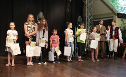 Ceremonia rozdania nagród dla laureatów konkursu plastycznego