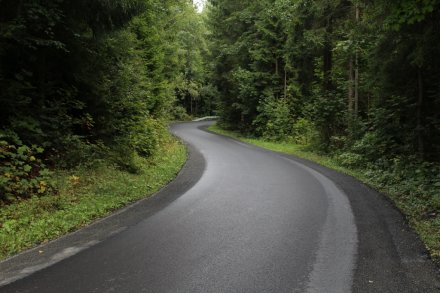 Fragment wyremontowanej ulicy Rastoki