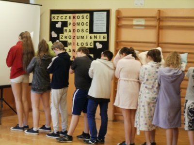 Scenka w wykonaniu klasy szóstej