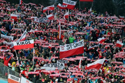 Kibice na skoczni w Wiśle