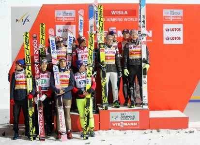 Podium konkursu drużynowego