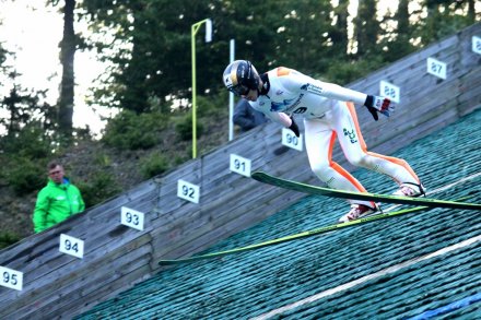 Lądowanie na zeskoku