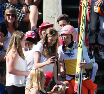 Dawid Kubacki z kibicami