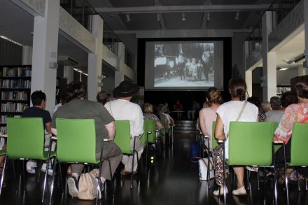 Spotkanie z okazji 80. rocznicy Święta Gór w bibliotece