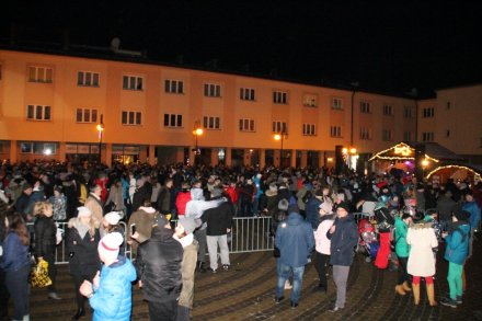 Zabawa na wiślańskim rynku