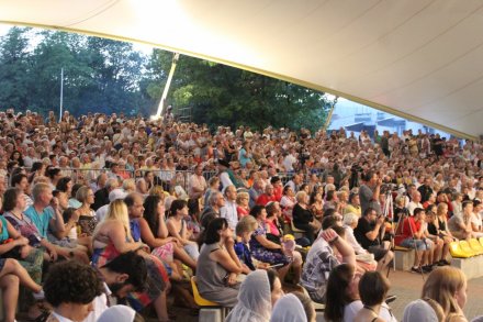 Publiczność w amfiteatrze