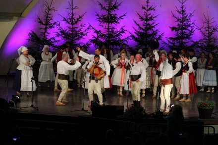 Fragment występu zespołu "Wierchy"